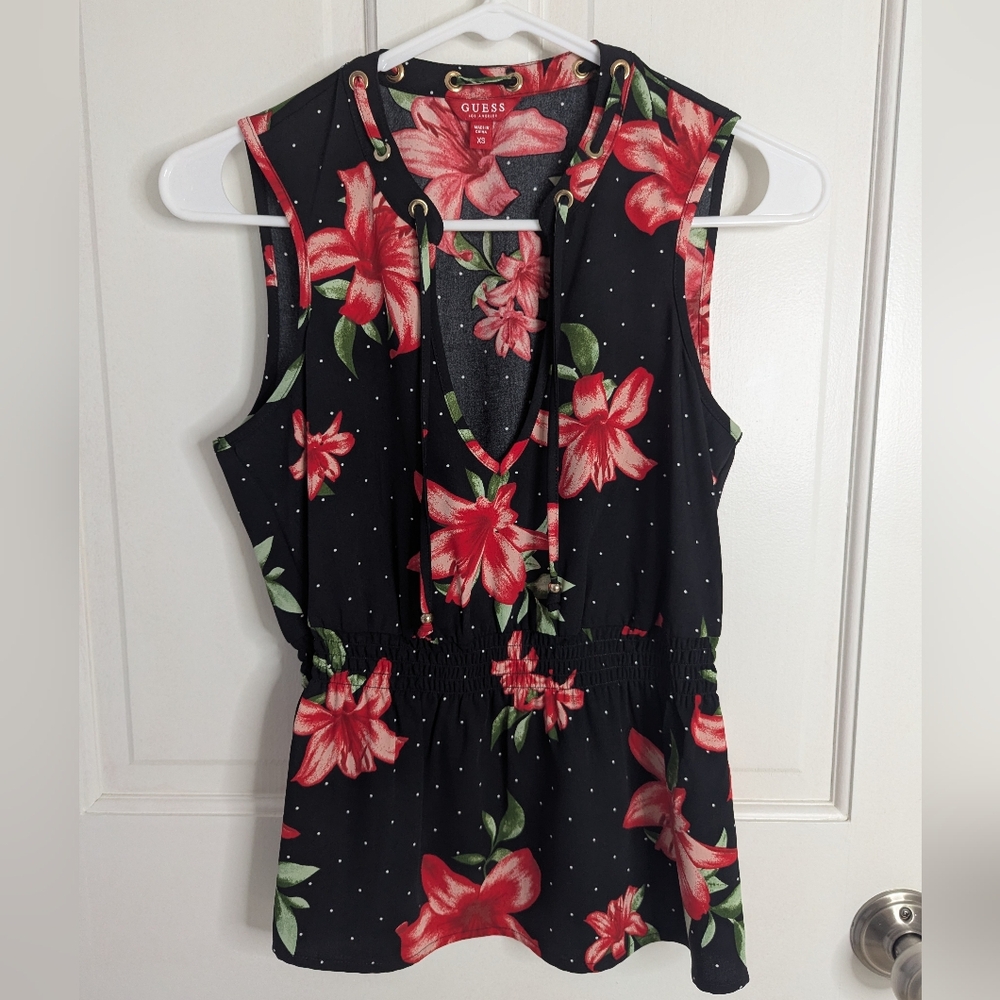 Guess Black and Red Floral Sleeveless Blouse With Tie On Front Size XS